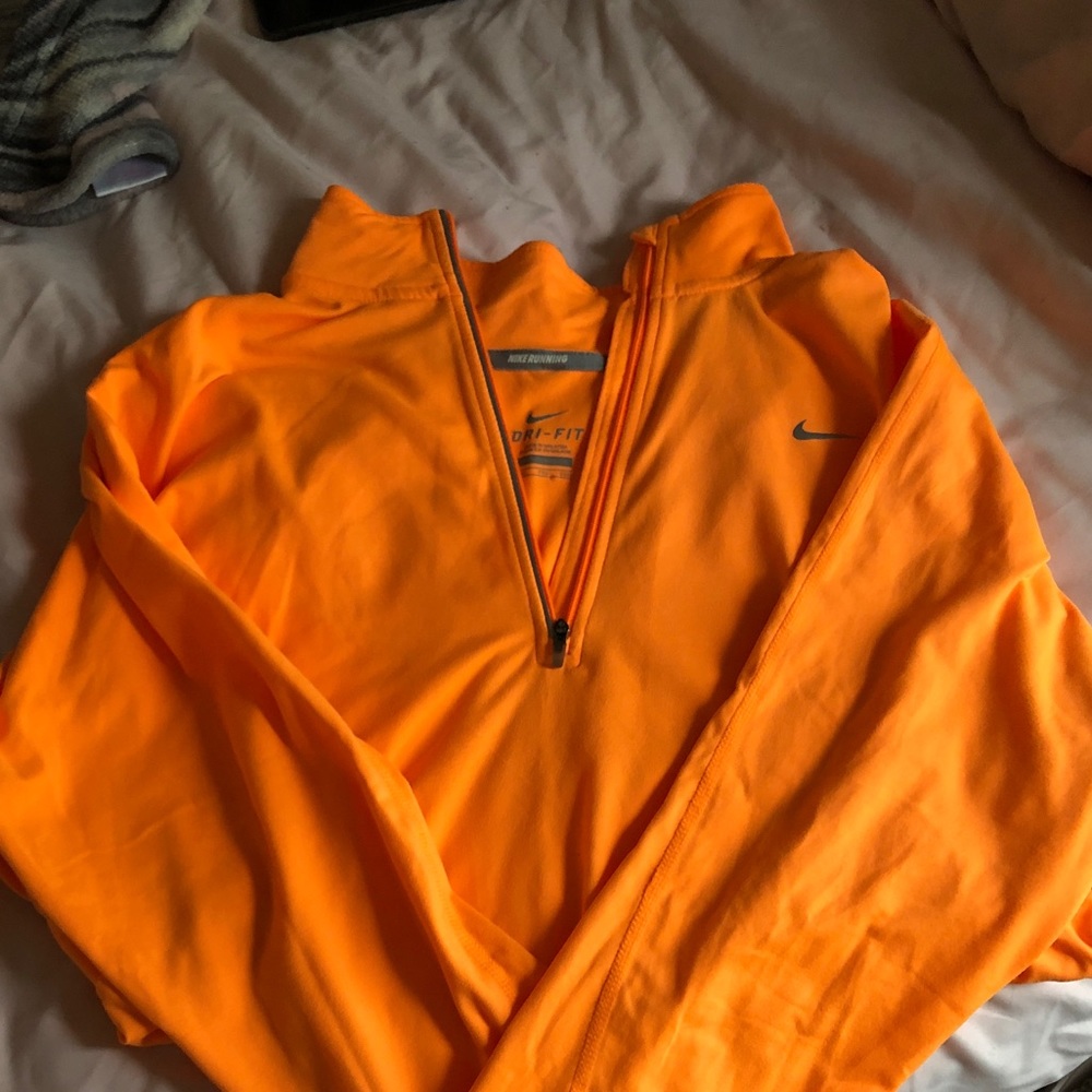 NIKE dry fit quarter zip long sleeve jacket